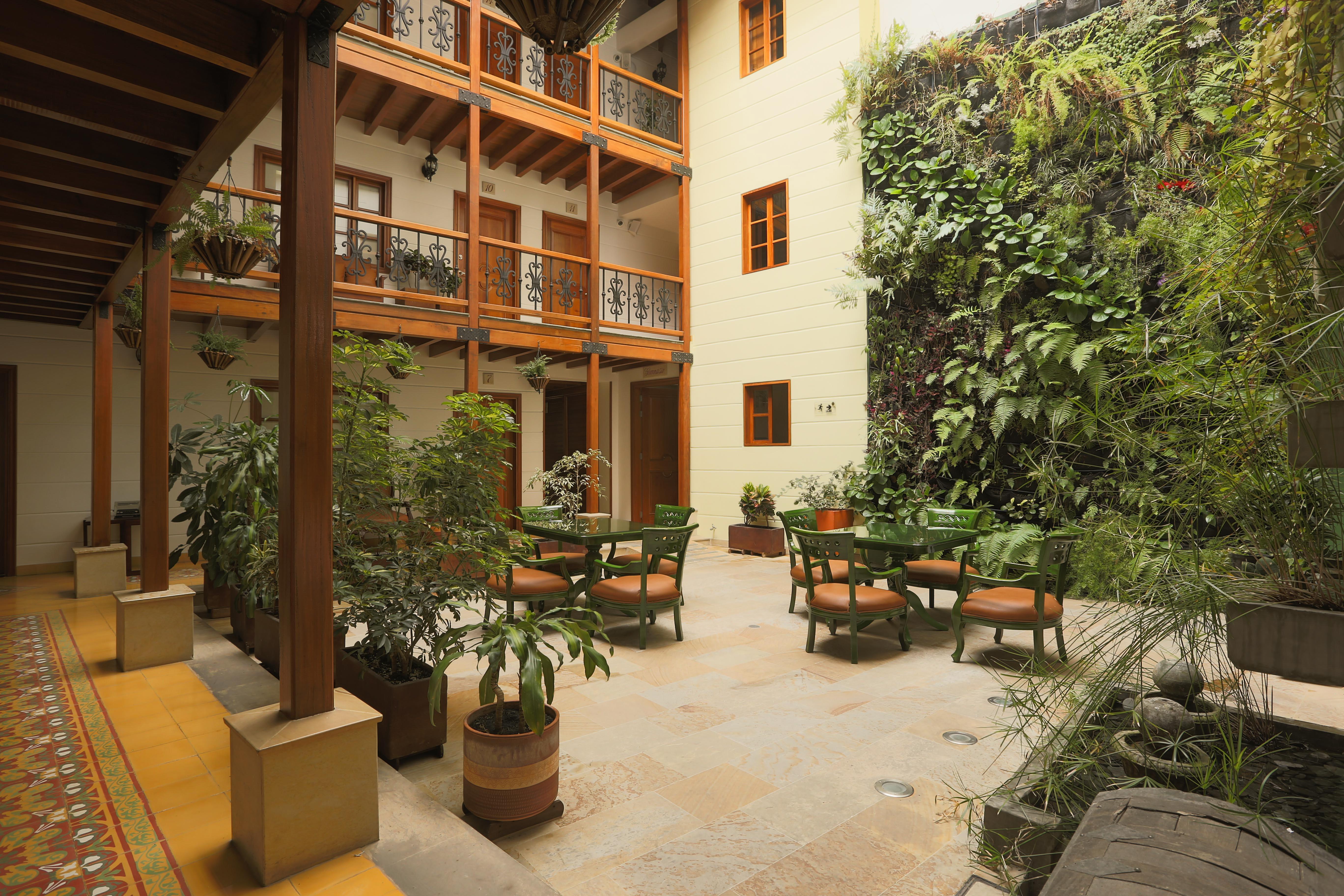 Hotel Santa Lucia Boutique Spa Bogotá Exterior foto Patio of the Casa de Moncada